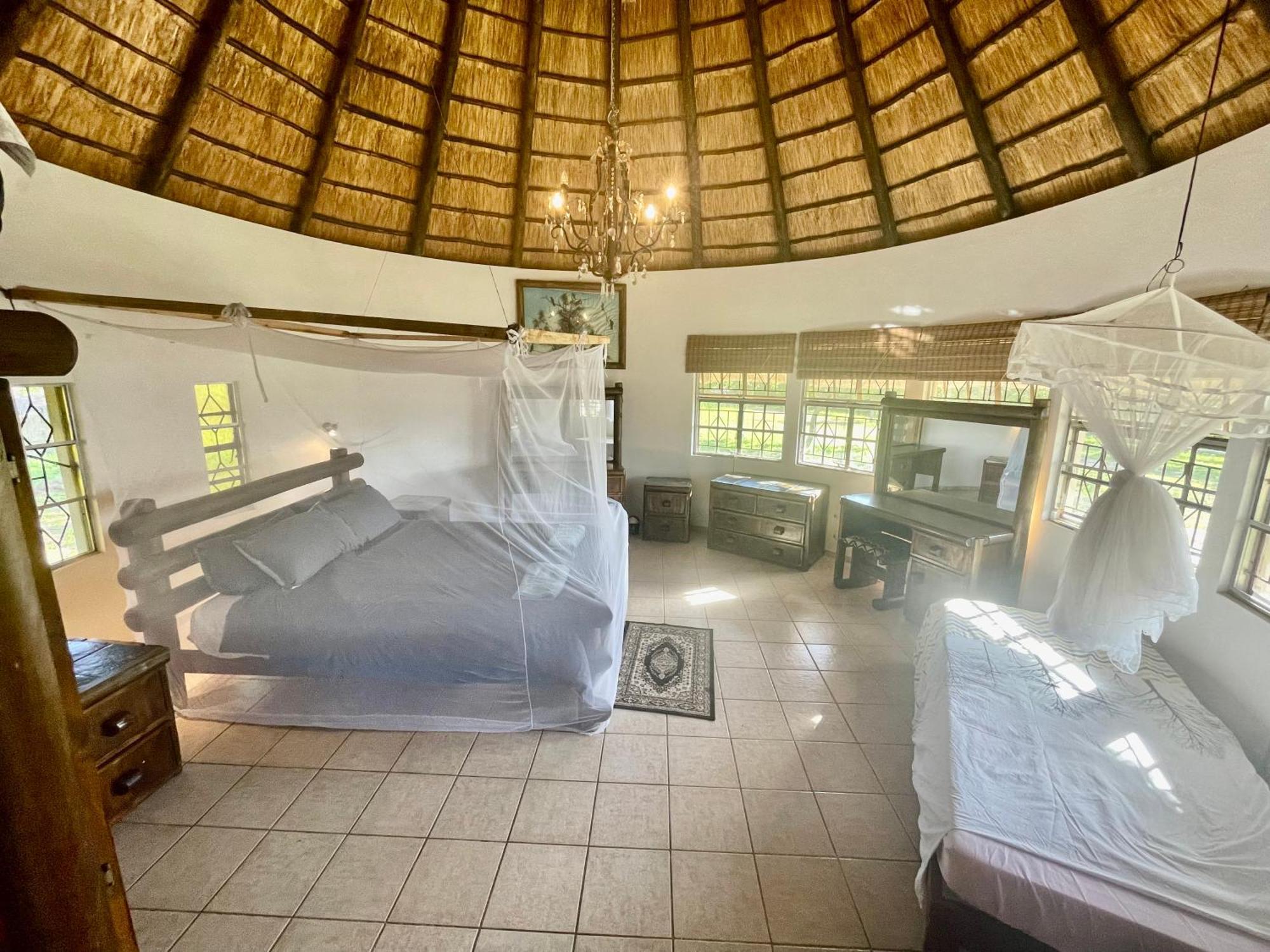 Nhambavale Lodge 치덴겔레 외부 사진